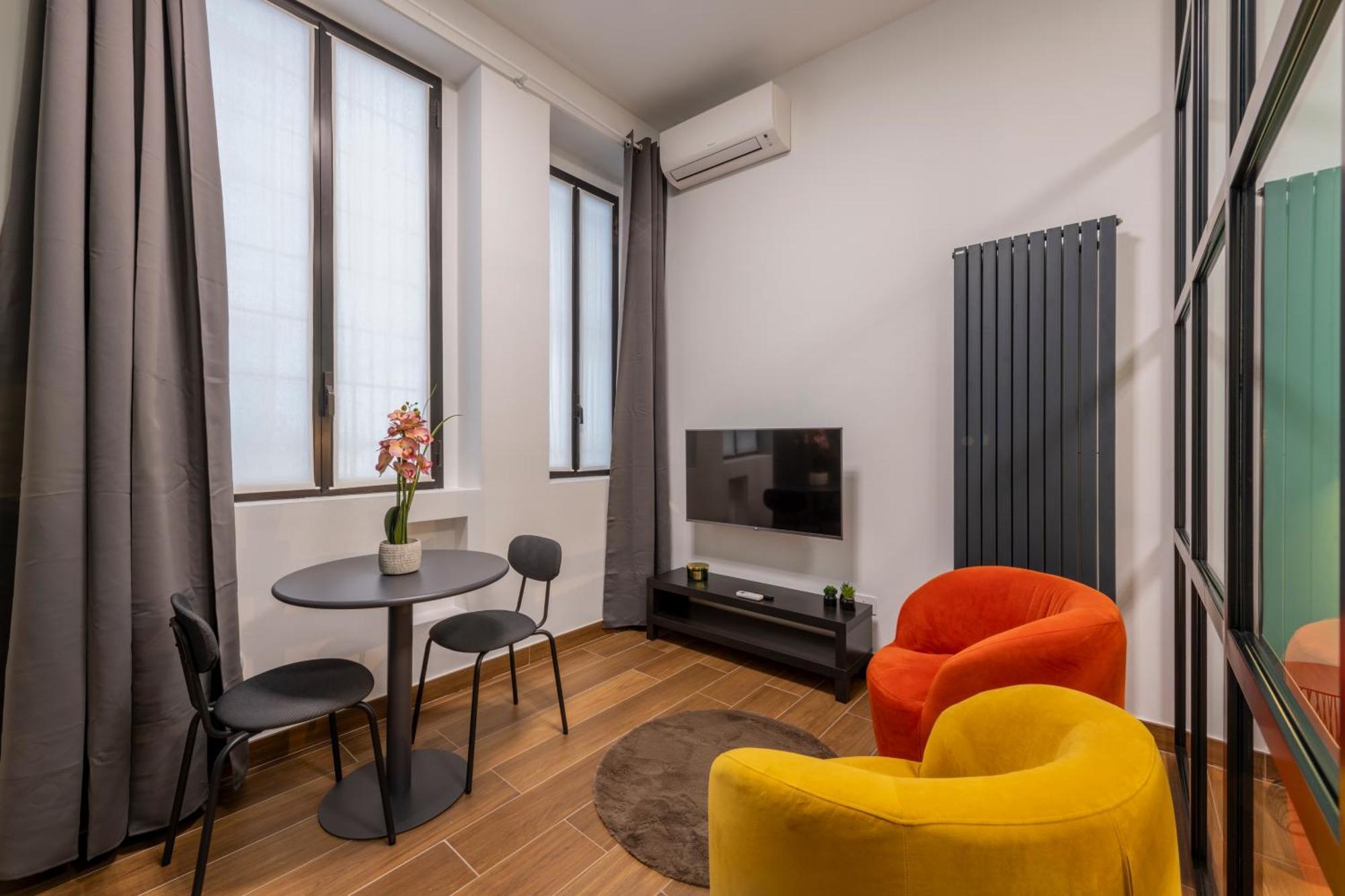 Milan Royal Suites - Centro Brera ภายนอก รูปภาพ
